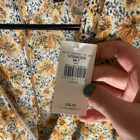 Trixxi Clothing Company Multicolored Floral Romper - Picture 5 of 5